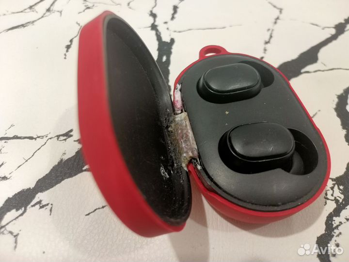 Беспроводные наушники