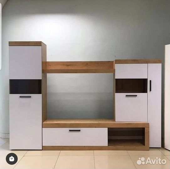 Стенка Бастон Дуб вотан/Белый глянец (новая)