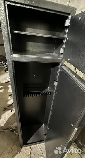 Оружейный сейф