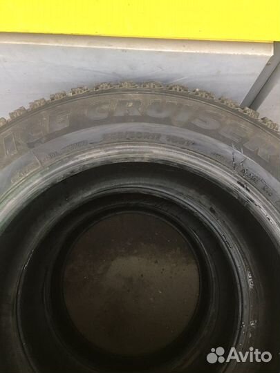 Bridgestone Ice Cruiser 7000 225/60 R17 103T