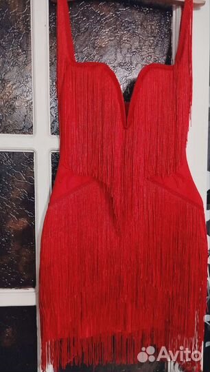 Вечернее платье 42 44 красное