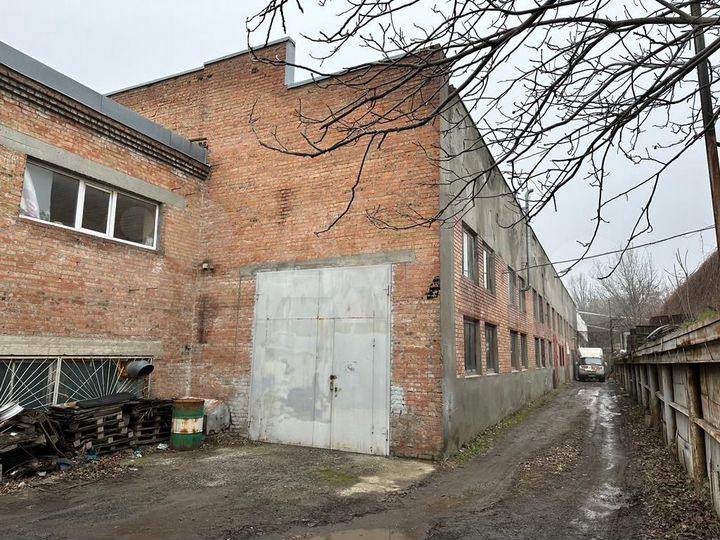 Производство, 3500 м²