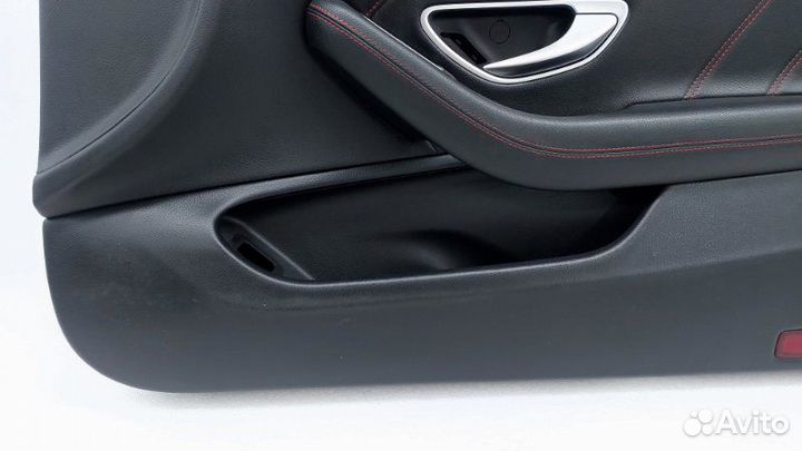 Б/У Б/У Обшивка двери Состояние хорошее, оригинал