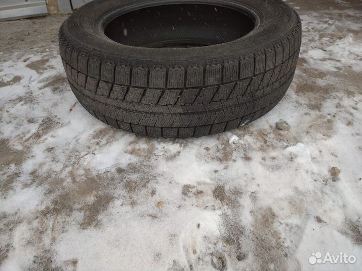 Toyo Versado Noir 225/60 R18