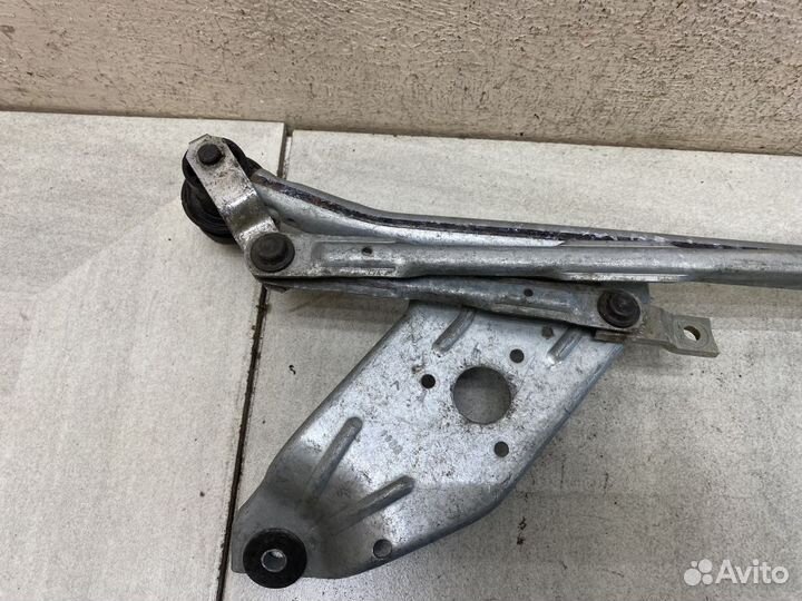 Трапеция стеклоочистителя