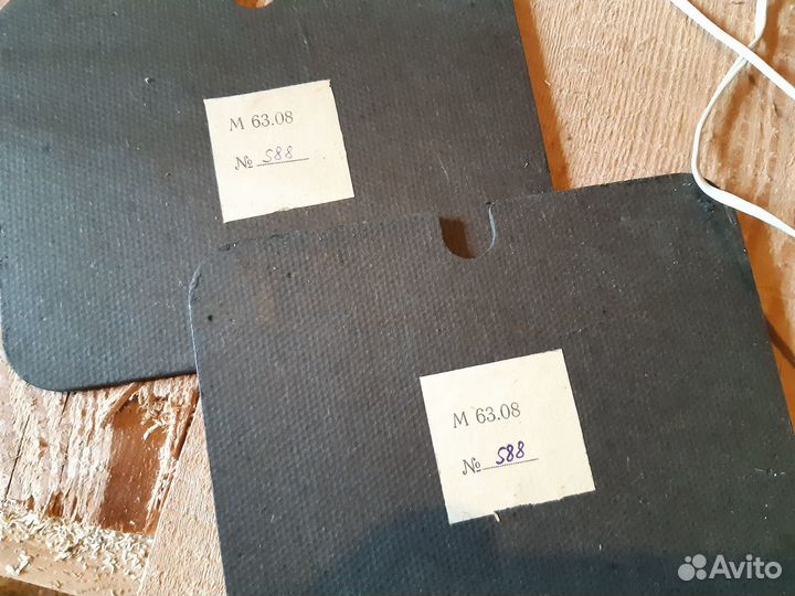 Автомобильные колонки в корпусе