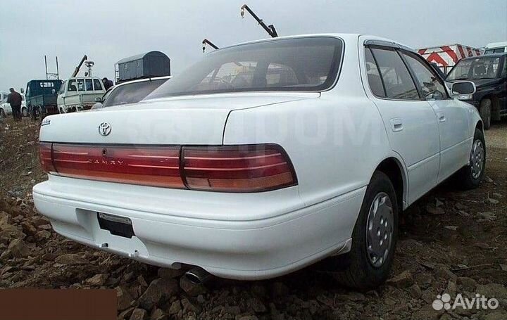 Ручка двери внешняя передняя левая Camry/Vista 30