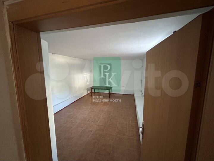 Помещение 106 м2 в тихом центре на Щорса