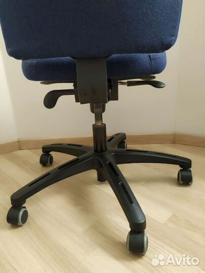 Рабочее кресло IKEA verksam