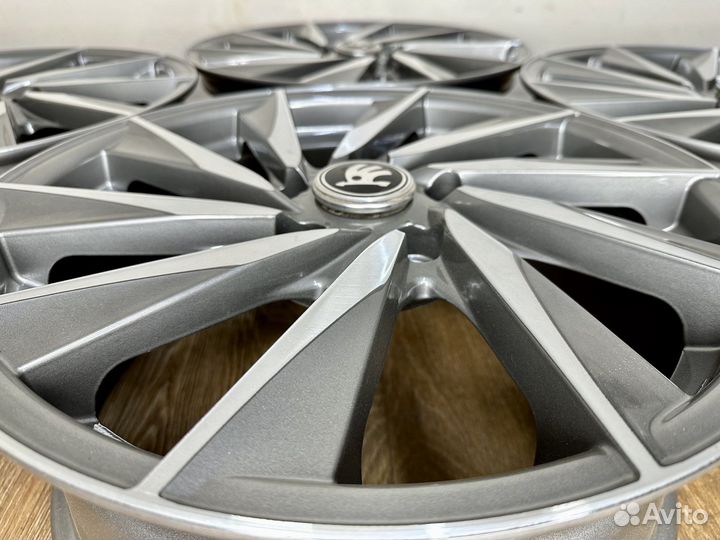 Диски Skoda octavia R17