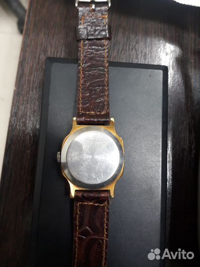 Часы Победа