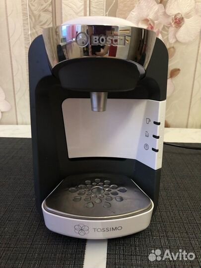 Кофемашина Bosch Tassimo TAS3204