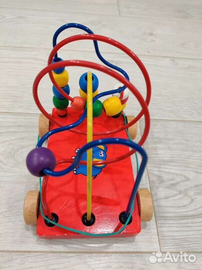 Развивающие игрушки для малышей