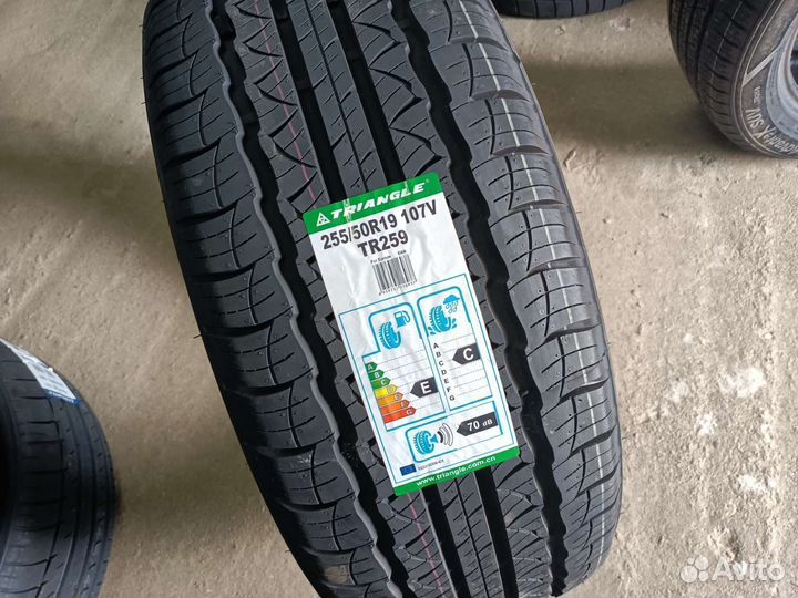 Triangle TR259 255/50 R19 107V