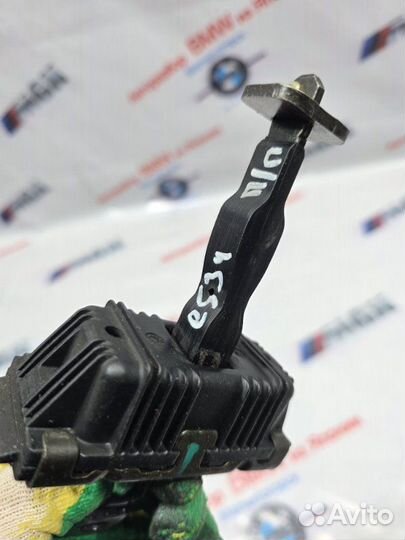 Ограничитель двери передний Bmw X5 E53 M54B30 2006