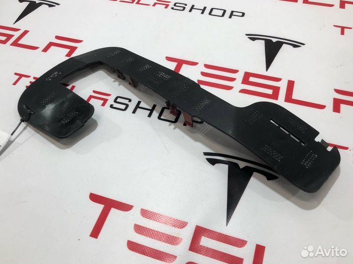 Кронштейн крепления фары противотуманной левой