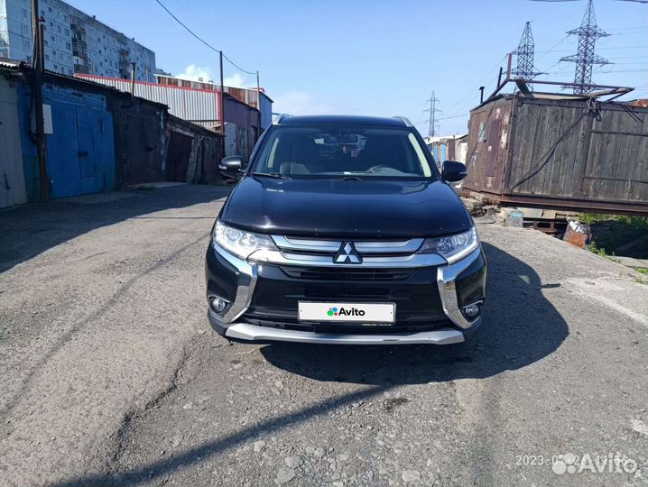 Mitsubishi Outlander 2.0 CVT, 2018, 129 705 км