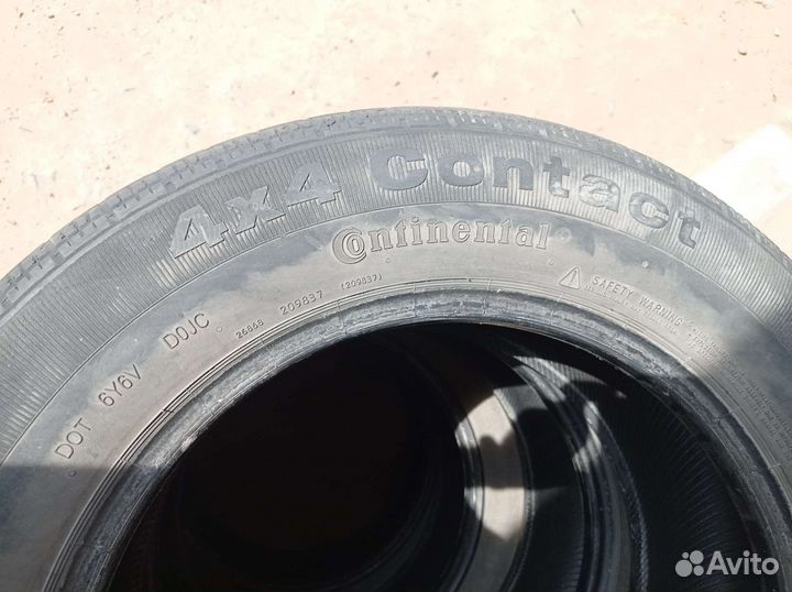 Continental Conti4x4Contact 215/65 R16 98H