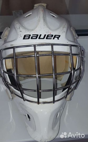 Шлем хоккейного вратаря