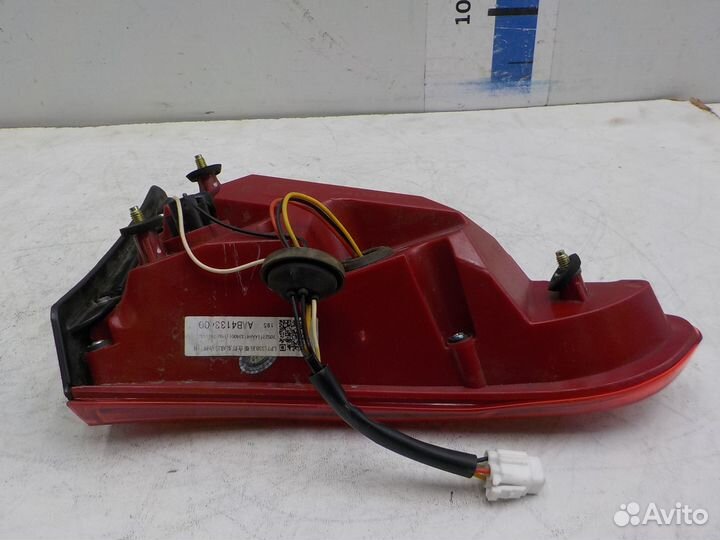 Фонарь задний правый внутренний Lifan X50 2015