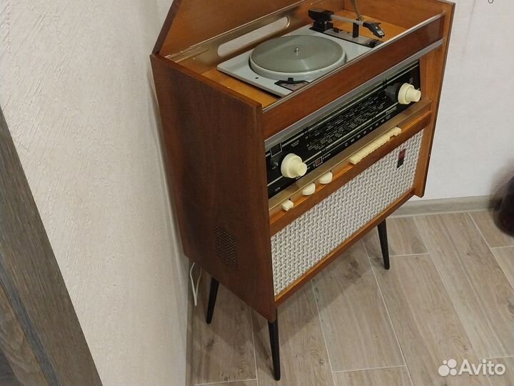 Радиола Ригонда