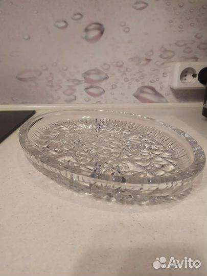 Салатники и блюда