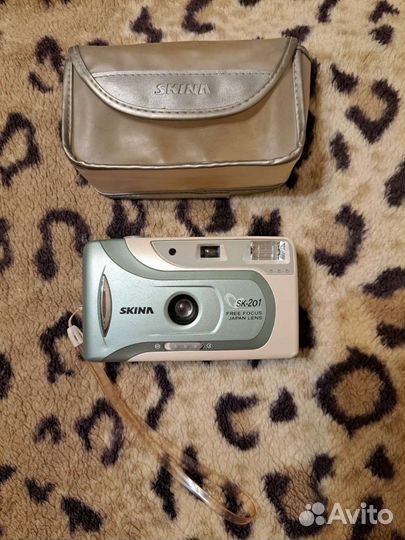 Плёночный фотоаппарат Skina