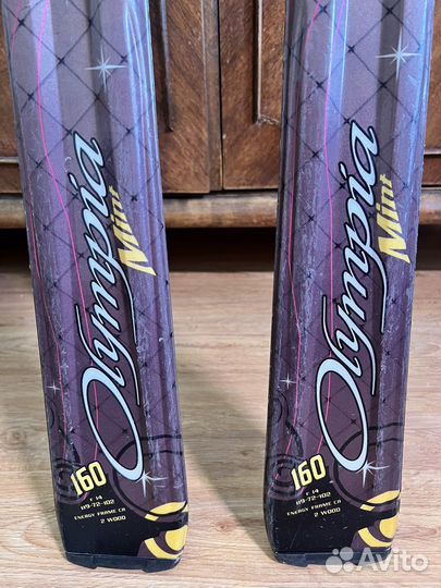 Горные лыжи женские