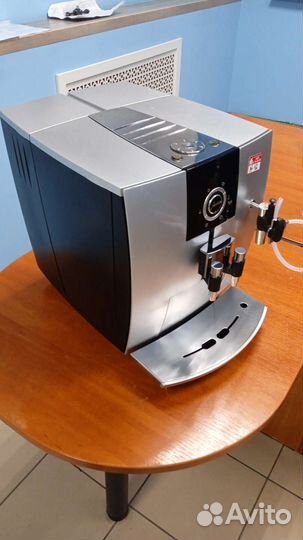 Кофемашина Jura J5