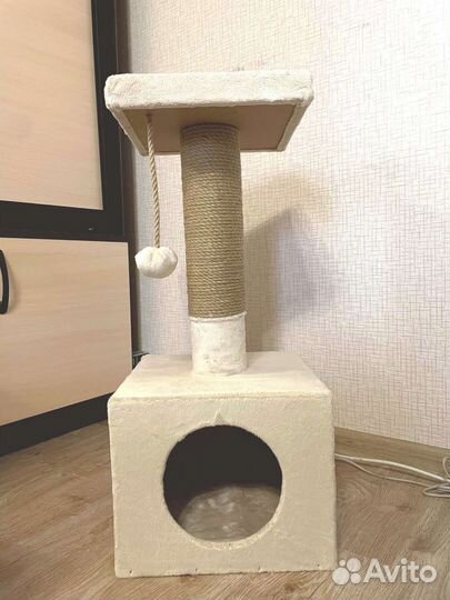 Домик для кошки с когтеточкой