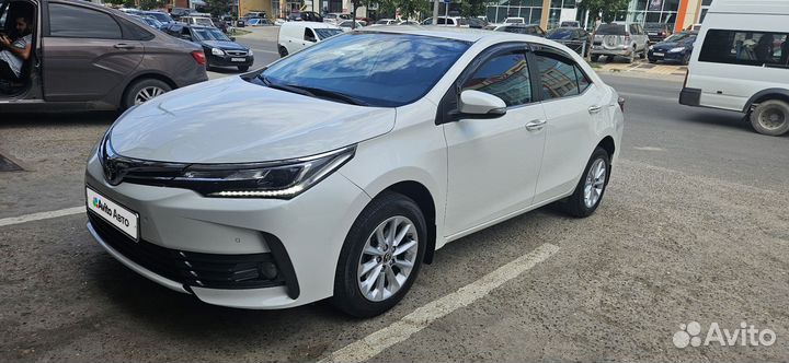 Toyota Corolla 1.6 CVT, 2018, 124 000 км