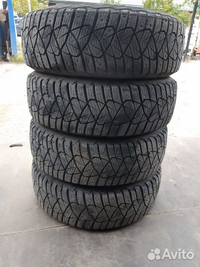 Goodyear Ultragrip 600 185/65 R15