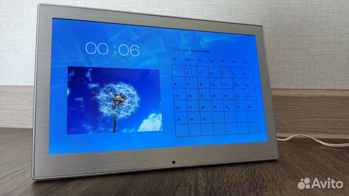 Цифровая фоторамка Digma PF-106M