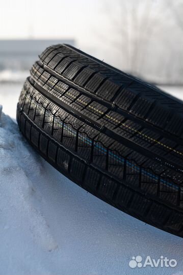 Zmax Icepioneer 868 195/60 R16 89H