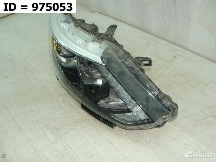 Фара правая Nissan Qashqai