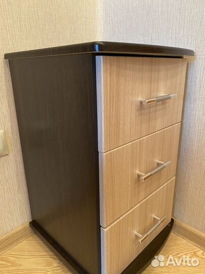 Тумба в прихожую