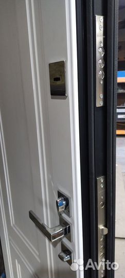 Входная дверь с терморазрывом сотмик 860х2050R