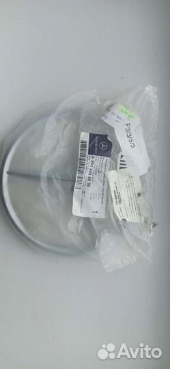 Эмблема на решетку Mercedes