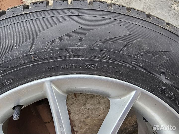 Зимние колеса Nokian R18 235 65