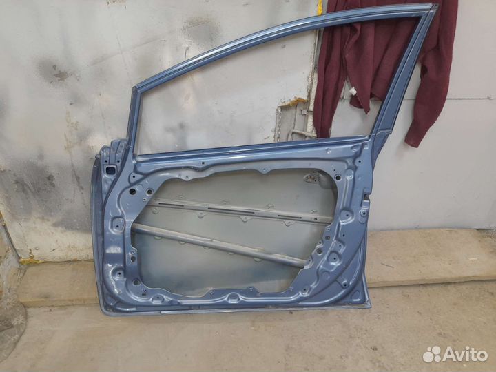 Дверь передняя правая Kia ceed jd