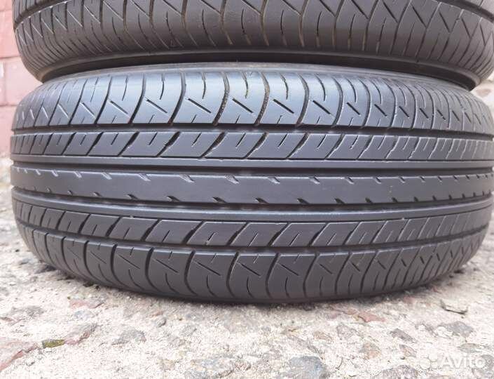 Yokohama dB Decibel E70 215/60 R16 95V