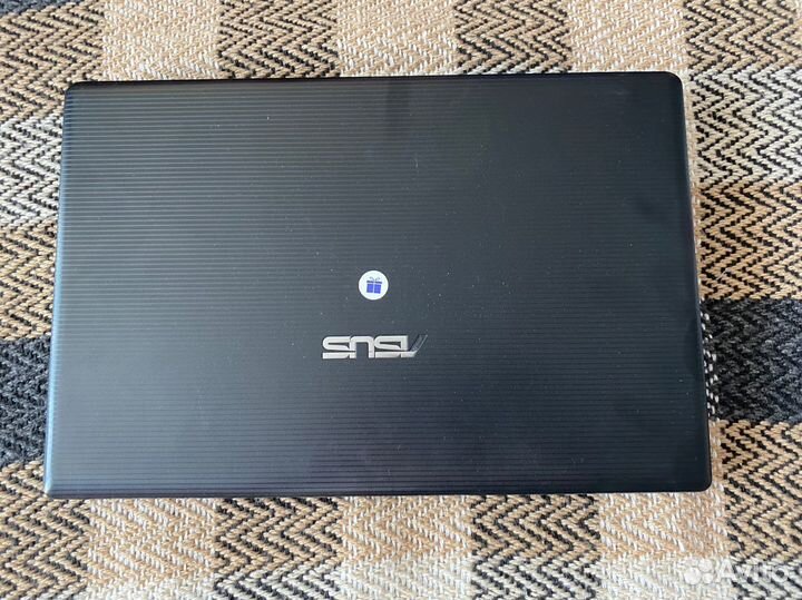 Ноутбук asus x55a
