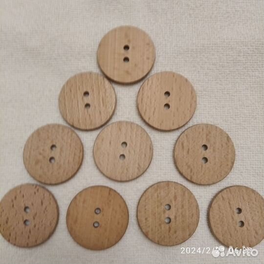 Большие деревянные пуговицы (бук)