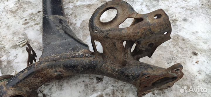 Балка задняя Peugeot 307 рест. 2005