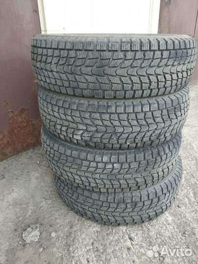 Dunlop Grandtrek SJ8 225/65 R17