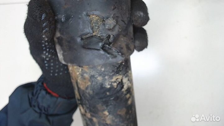 Амортизатор подвески Chevrolet Tahoe, 2001