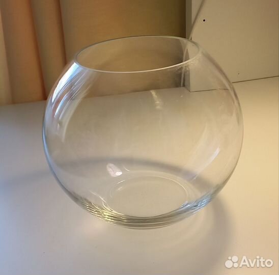 Маленький круглый аквариум