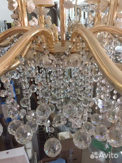 Люстра потолочная