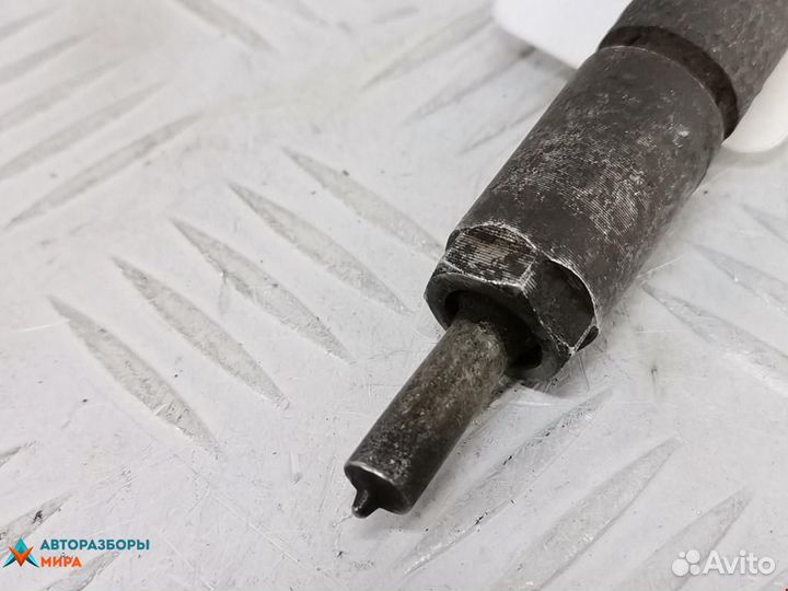 Форсунка Peugeot 307 рест. 2007 1980H3