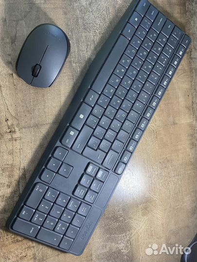 Беспроводная клавиатура и мышь logitech
